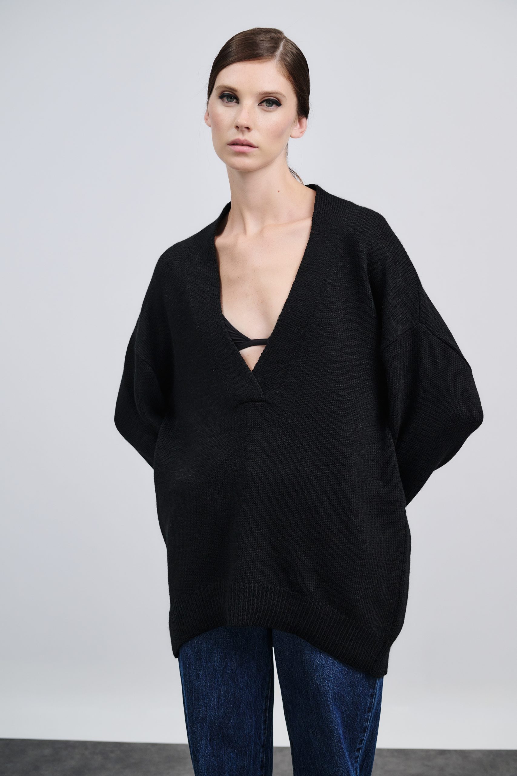 Relax V Sweater - Sage